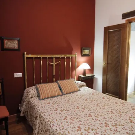 Pensión Hospedería Yamaries Úbeda